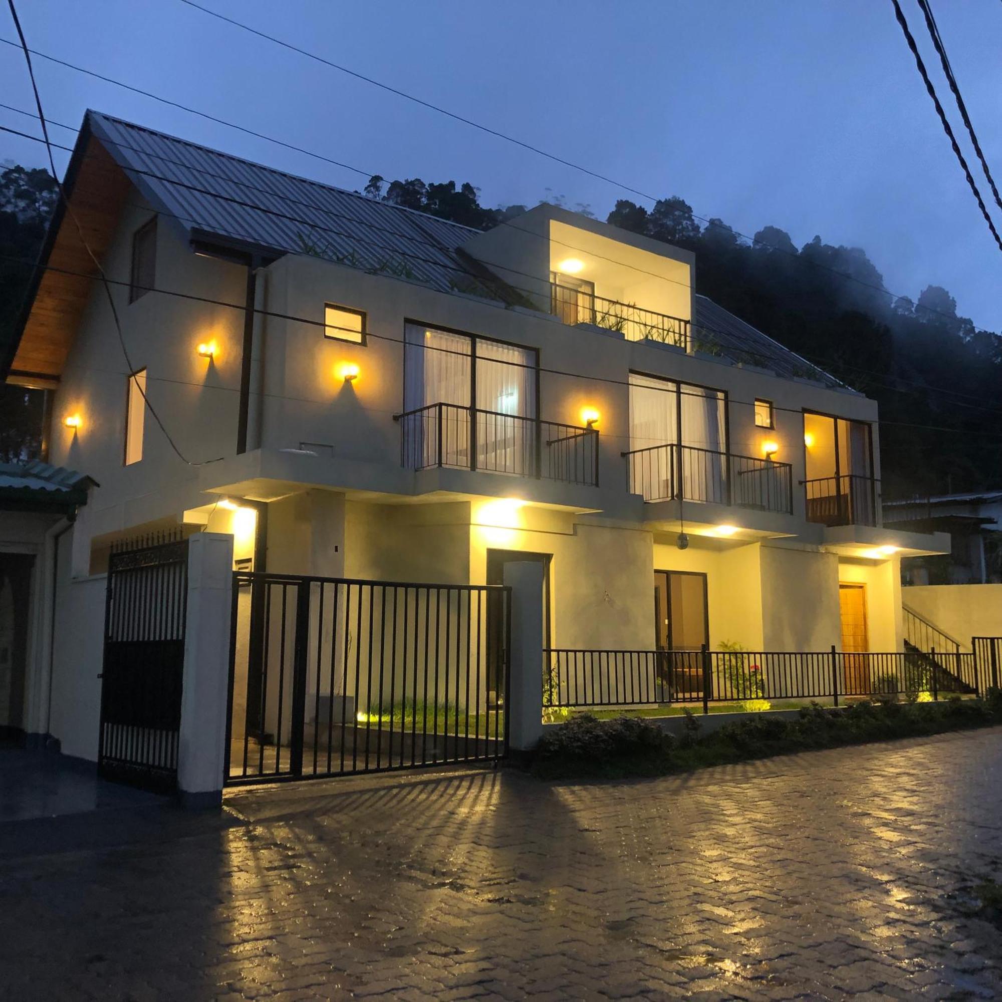 Hotel R21 Nuwara Eliya Extérieur photo
